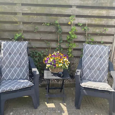 Zomerhuis Aan Zee Дом отдыха *