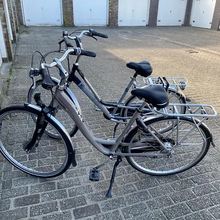 Zomerhuis Aan Zee Зандфорт